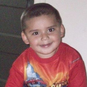 Meet your Posher, Cesar